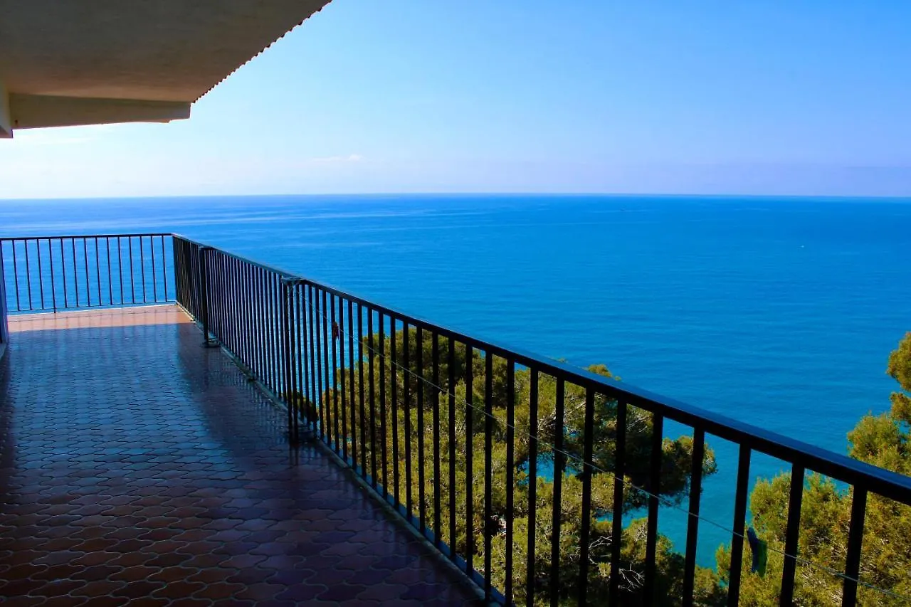 Apartamentos Cala Llevado Tossa de Mar 0*,  Spain