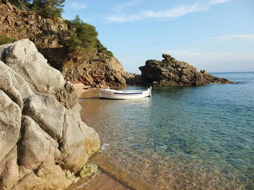 Apartamentos Cala Llevado Tossa de Mar 0*,  Spain