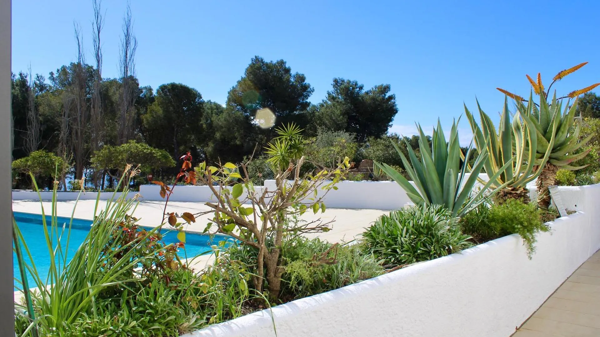 Apartamentos Cala Llevado Tossa de Mar