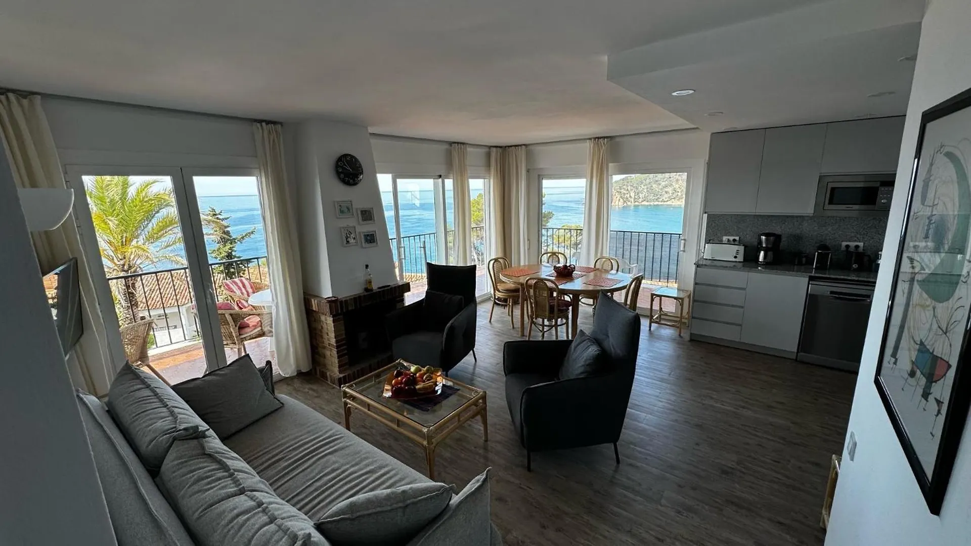 Apartment Apartamentos Cala Llevado Tossa de Mar Spain